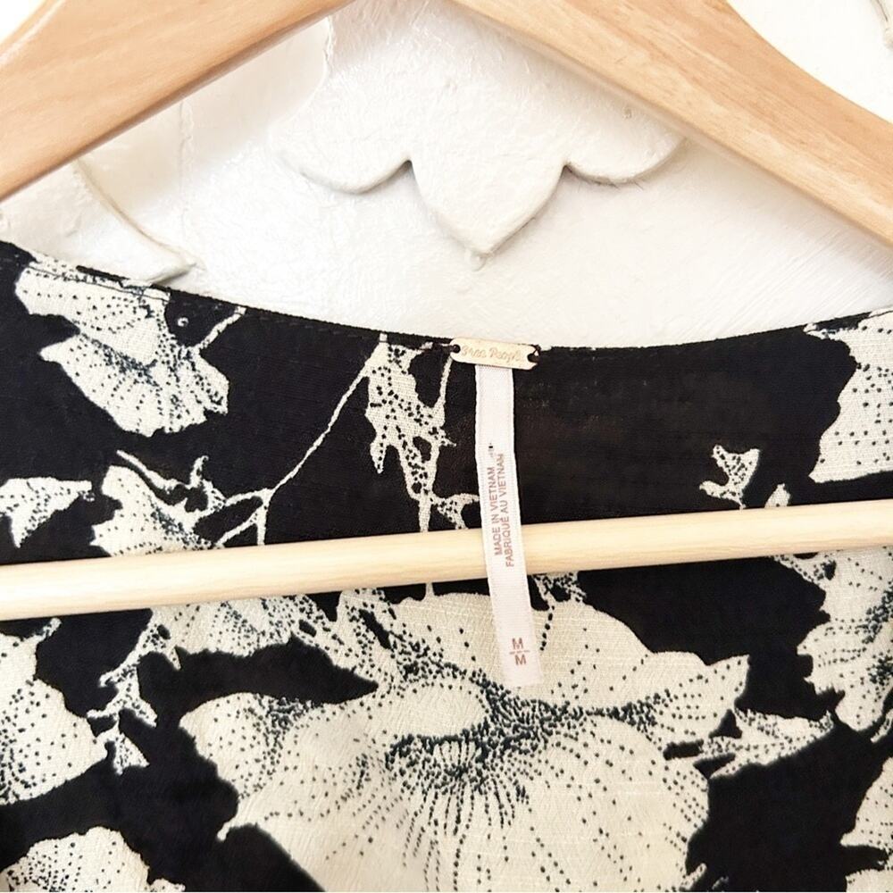 Free People Black White Flutter Sleeve French Quarter Printed Mini Dress Size M - Picture 5 of 8